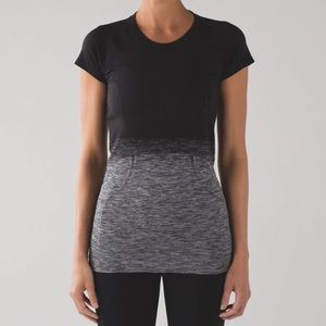 lululemon athletica Black and Gray Short Sleeve Tee